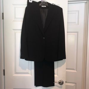 Black Calvin Klein Women’s Pantsuit Size 10